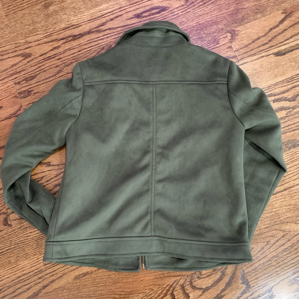 Jacket - Picture 3 of 4